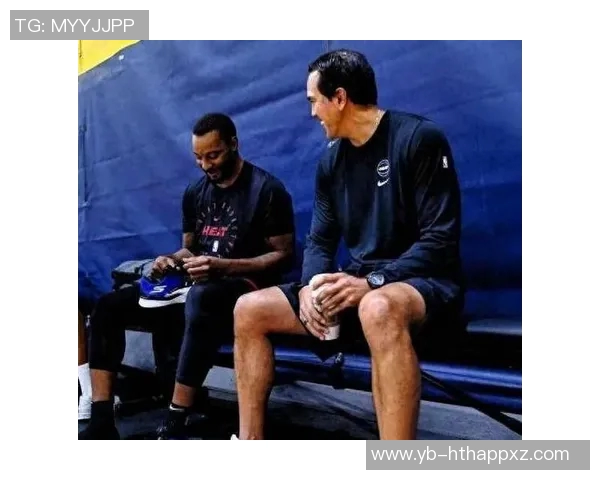 热火新援鲍威尔表现出色半场贡献13分3助攻助力球队火力全开 热火新援鲍威尔表现出色半场贡献13分3助攻助力球队火力全开