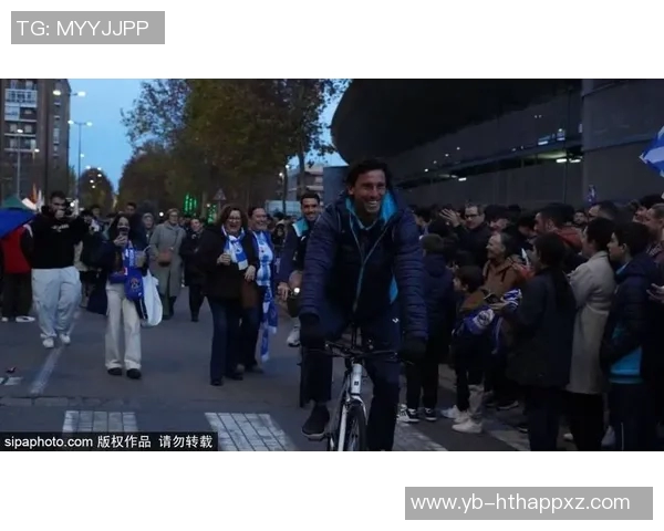 阿斯报道四家英超球队关注拉蒙皇马可用800万欧回购他